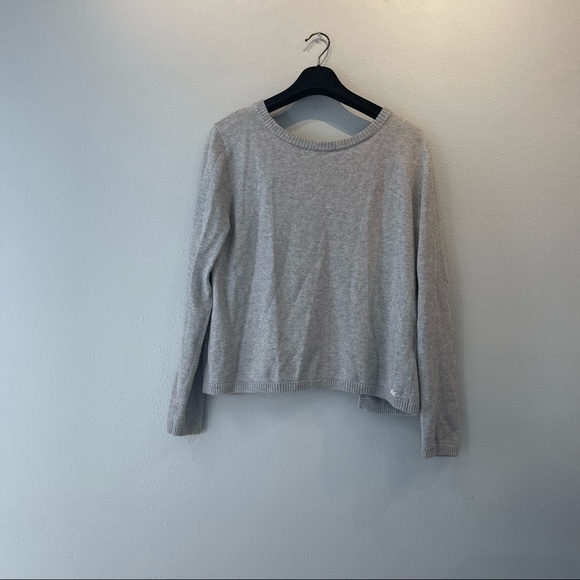 Bonjo & Matilda “Manhattan Open Back” Sweater - Picture 2 of 7